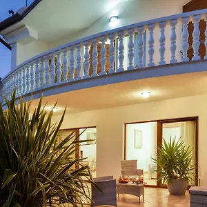 Rosi Apartament
